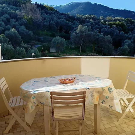 Cinque Terre Smart
